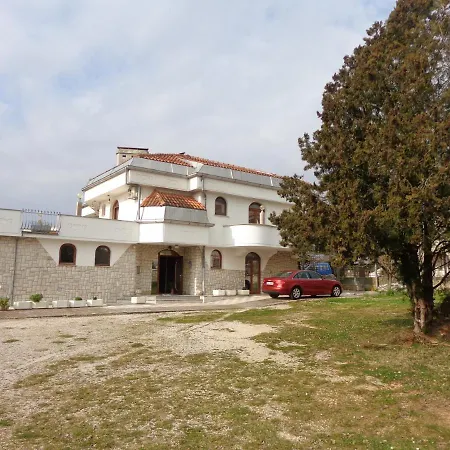 Puric Guest house